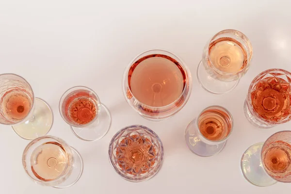 Verschiedene Gläser Rosenwein Oder Champagner Süß Und Trocken Draufsicht Leichtes — Stockfoto