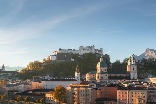 Alba Vista Della Città Vecchia Salisburgo Austria Con Fortezza Hohensalzburg — Foto Stock