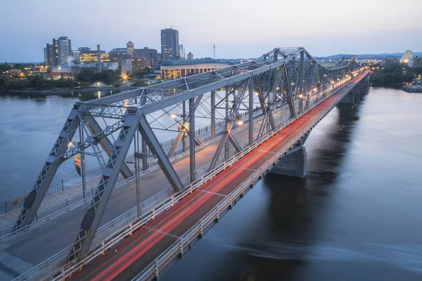 Βραδινή Θέα Από Ψηλά Από Ορόσημο Alexandra Bridge Που Συνδέει — Φωτογραφία Αρχείου