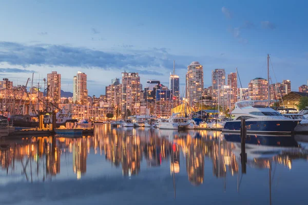 Večerní Výhled Město Granville Island Vancouver Centru Nábřeží Panorama Island — Stock fotografie
