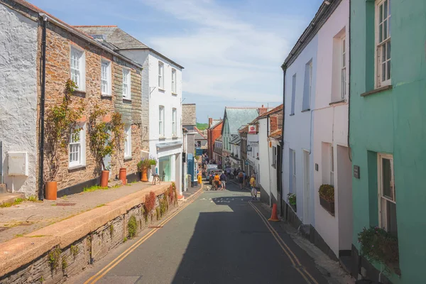 Padstow Juni 2021 Kleurrijke Pastelgebouwen Aan Een Straat Aan Kust — Stockfoto