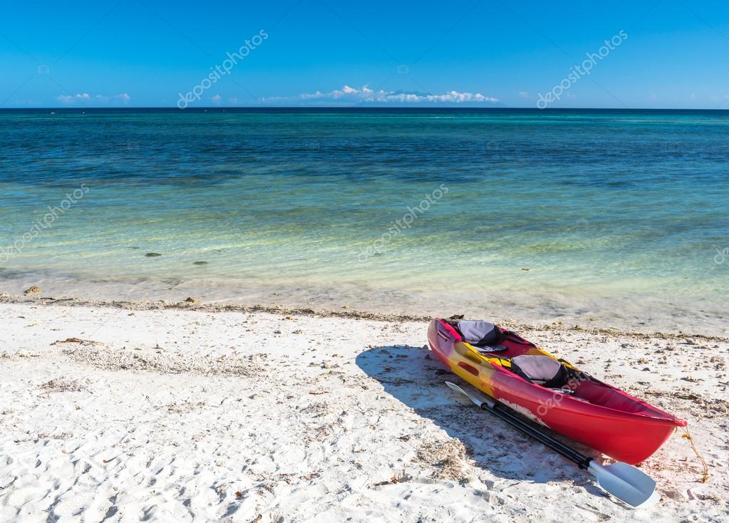 Sea kayak at Anda white beach 