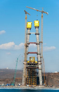 Büyük 13í köprü inşaatı