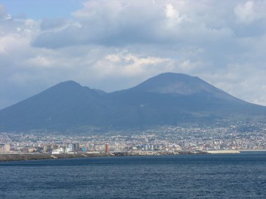 Naples İtalya ve Vezüv Yanardağı