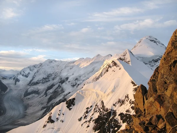 Bezenghi mountains at Caucasus — Stock Photo, Image