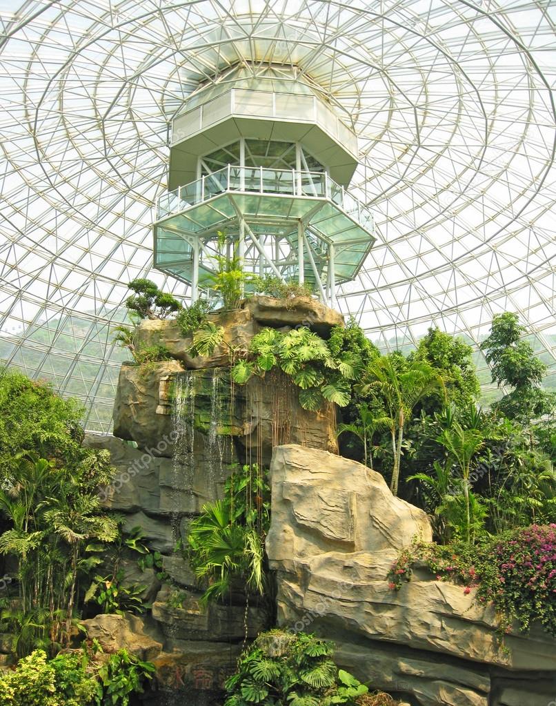 Greenhouse under construction