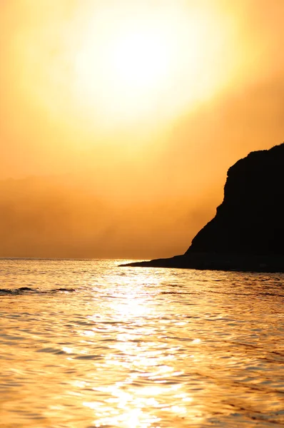 Orange mystischer Sonnenuntergang — Stockfoto