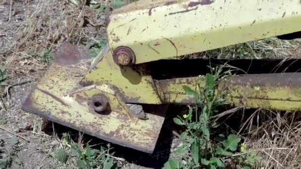 Tractor Retroexcavando Una Línea Agua Con Fugas Día Caluroso — Vídeos de Stock