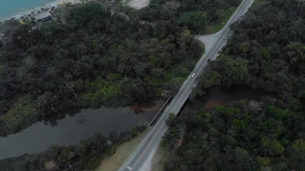 4K空中映像ブラジルのリオ サントス道路 — ストック動画