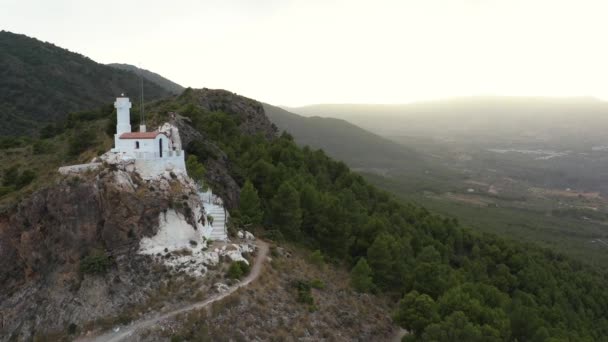 Gereja Putih Kecil Bukit Pegunungan Pinos Del Valle Lecrin Valley — Stok Video