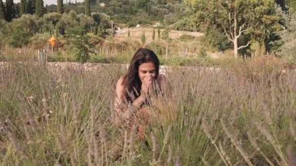 Autentica Donna Felice Odora Profumo Lavanda Campo Floreale — Video Stock