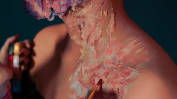 Close Look Artist Creating Gory Special Effects Professional Tools — Stock Video