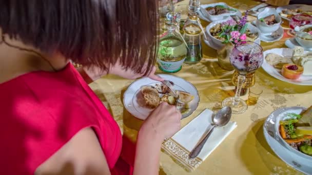 Gesunde Ernährung Esstisch Nahaufnahme — Stockvideo