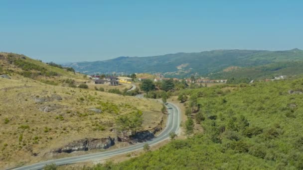 Ένας Άδειος Δρόμος Στη Φύση — Αρχείο Βίντεο