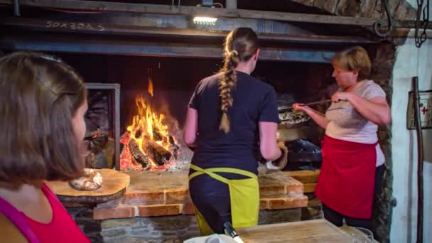 Slow Motion Waitress Gloves Grabbing Hot Iron Pan Wooden Fired — Stock Video