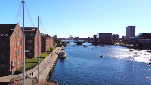 Letecký Krásný Slunečný Den Kodani Založení Shot Nejšťastnější Země Zemi — Stock video