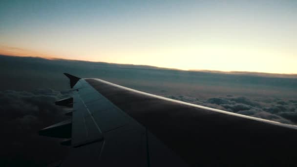 Okenní Sedadlo Letadle Nad Oblohou — Stock video