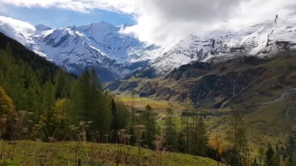 Slow Camera Pan Mountains Austria — Stock Video