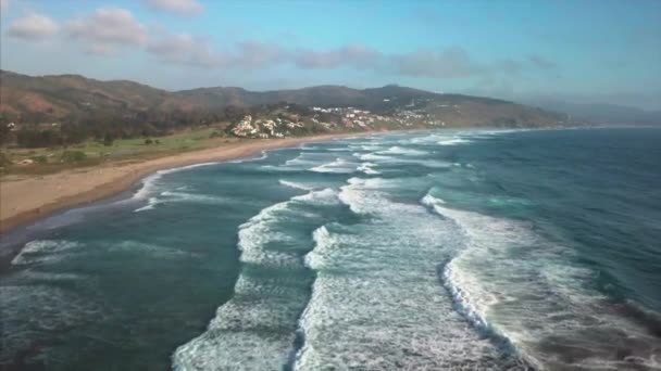 Imágenes Aéreas Una Playa Chilena Verano — Vídeos de Stock