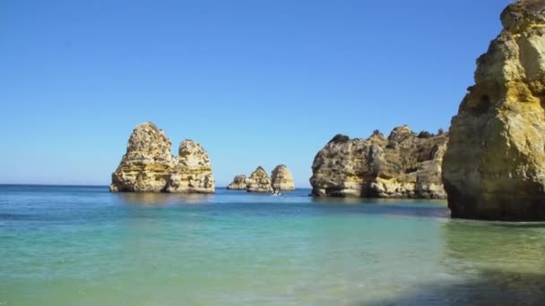Bilder Från Stranden Praia Camilo Algarve Portugal Fina Färger Vattnet — Stockvideo