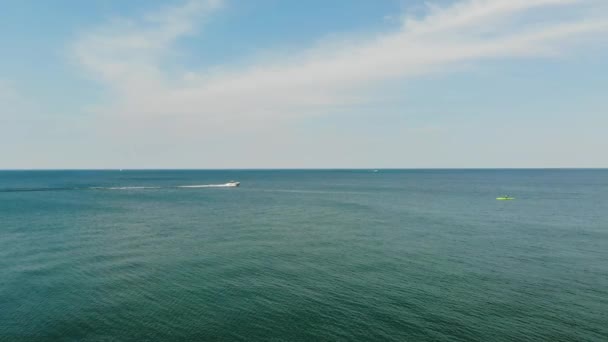 Bateau Kayaks Loin Dans Océan — Video