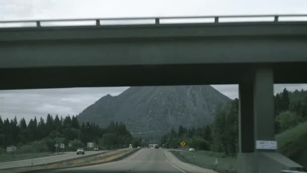 Annäherung Den Vulkan Mount Shasta Kalifornien Usa Dynamischer Schuss Aus — Stockvideo