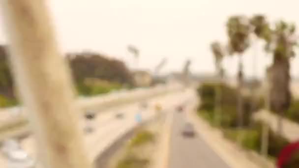 Γρήγορη Προβολή Pan Αυτοκινητόδρομο Μέσα Από Μπαρ Στη Γέφυρα — Αρχείο Βίντεο