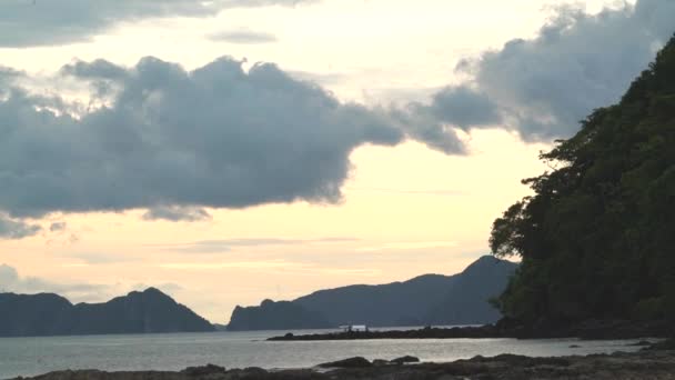 Crépuscule Las Cabanas Beach Nido Palawan Philippines Avec Bateau Croisière — Video