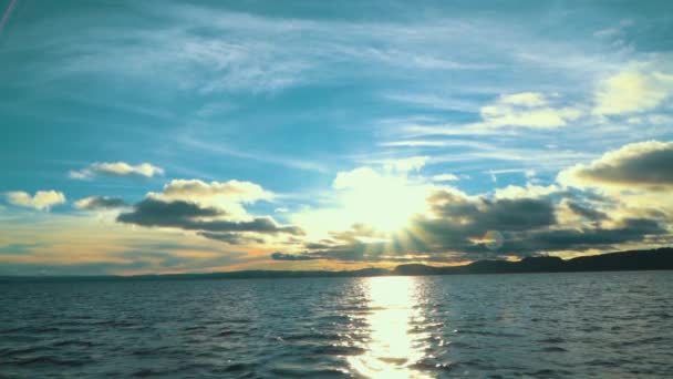 Захід Сонця Озері — стокове відео