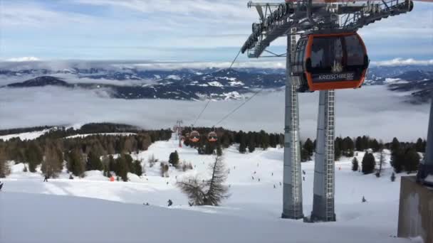 Skidlift Österrike Med Gondoler Time Lapse Snöade Berg — Stockvideo