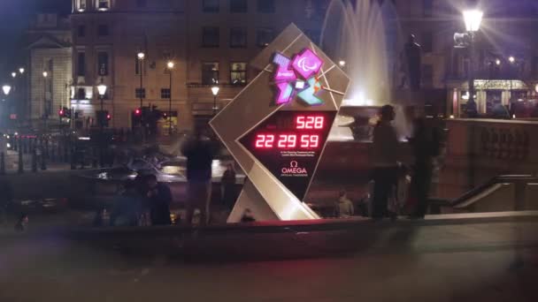 Zeitraffer Aufnahmen Vom Trafalgar Square Und Seiner Umgebung — Stockvideo