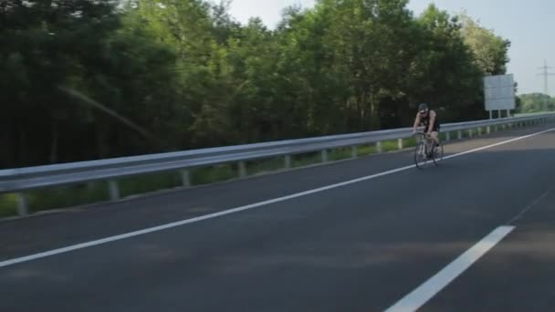 Carrera Ironman Austria Esta Parte Ciclista Competición Cada Año Ironman — Vídeo de stock