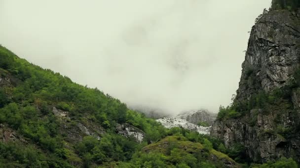 Güzel Fiyort Norveç Dünyanın Güzel Fiyortlarından Birinde Yaz Mevsimi Kodak — Stok video