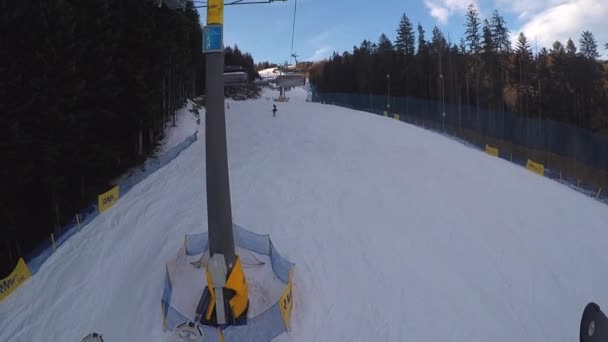 Skigebied Zakopane Stoeltjeslift — Stockvideo