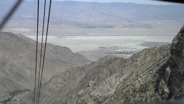 Approaching Base Station Palm Springs Aerial Tramway — Stock Video