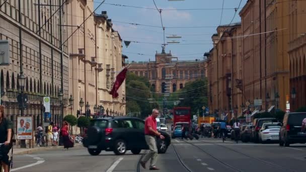 Maximilianstrae Munichs Koninklijke Laan — Stockvideo