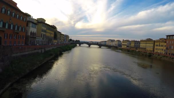 Florence Ponte Santa Trinit — Stockvideo