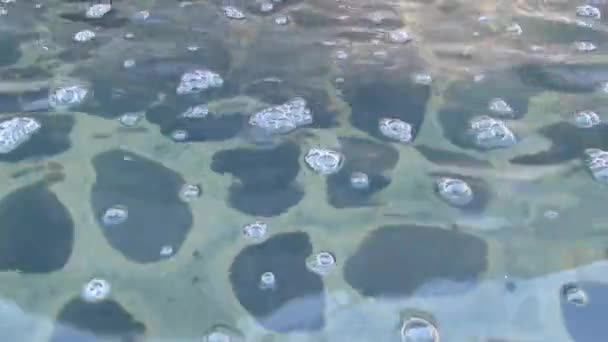 Bulles Eau Dans Fontaine — Video