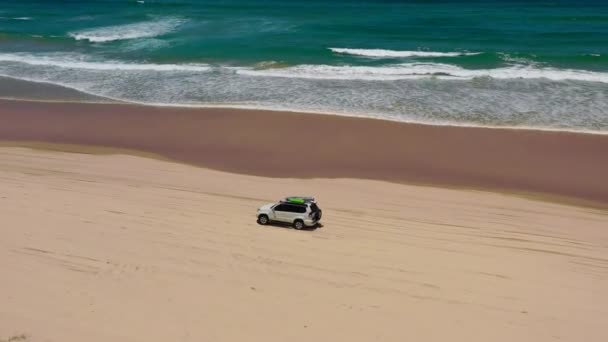 4WD jízdy na pláži v Austrálii 4K