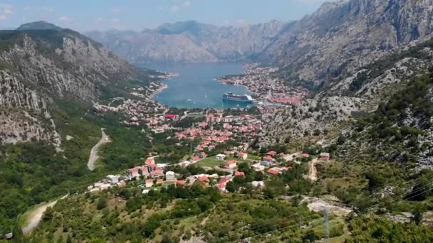 Version Drei Atemberaubende Panorama Antenne Der Bucht Von Kotor Montenegro — Stockvideo