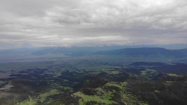 Volando Avión Tripulado País — Vídeo de stock