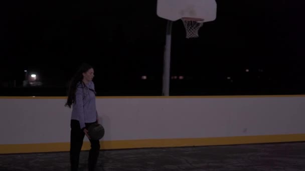 Girls Shoots Basketball Net Night Gets Stuck — Stock Video