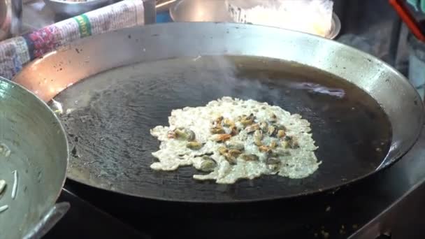 Sült Kagyló Vagy Kagyló Serpenyőben Street Food Style — Stock videók