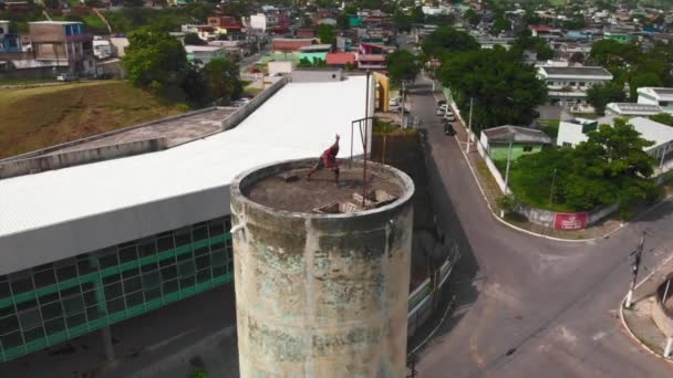 Drone Video Freerunner Doing Capoeira Tower Brazil — Stock Video