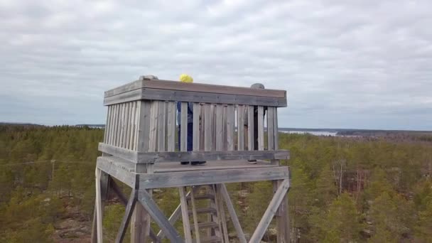 Crianças Aventura Com Vista Para Mundo Partir Uma Torre Alta — Vídeo de Stock