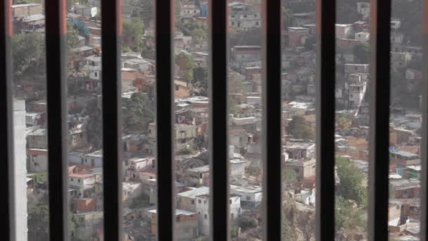 Slum Caracas Bakom Barerna Central Park — Stockvideo