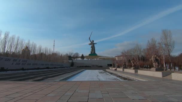 Patrie Appelle Statue Surplombant Place Des Héros Volgograd Russie — Video