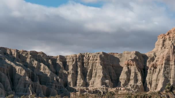Flowing Cloudscape Unique Topography Cliffs Red Rock Canyon State Park — Wideo stockowe