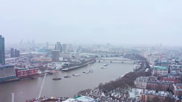 Londyn Śnieg Powietrzny Dron Suwak Strzał Południowy Brzeg Waterloo Most — Wideo stockowe