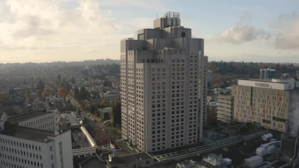 Voando Direção Hospital Geral Vancouver Pôr Sol — Vídeo de Stock